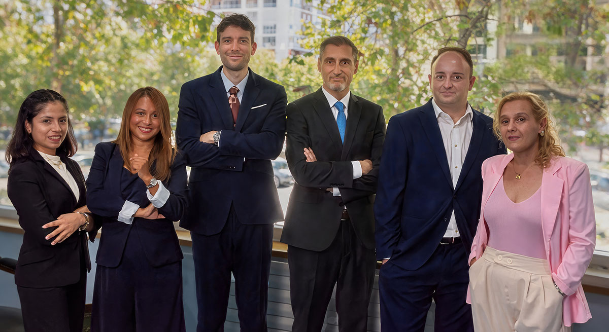 equipo-fondo-arboles